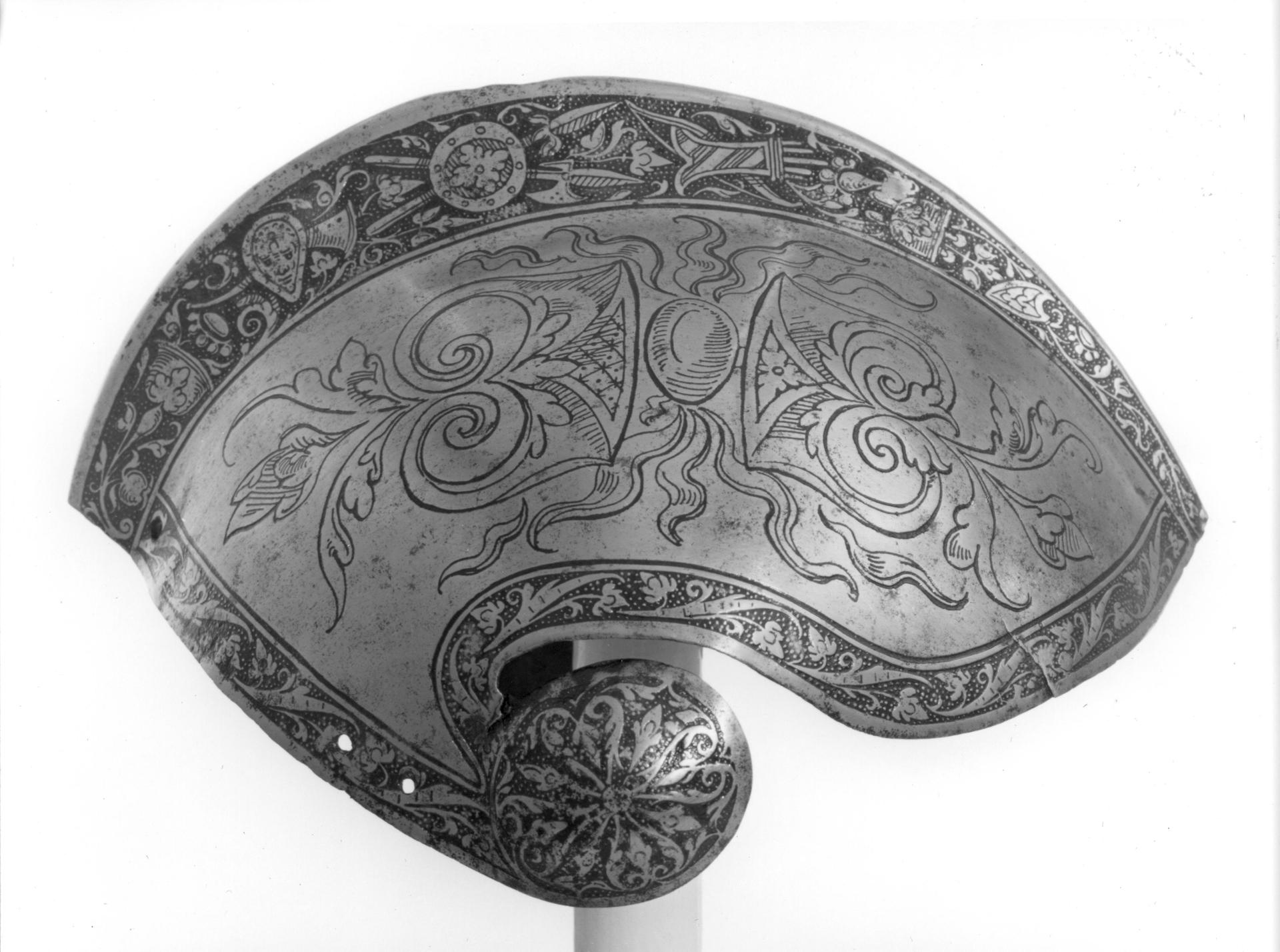 Etched skull reinforce