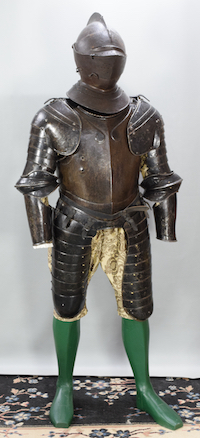 Italian, Flemish or English Three-quarter Suit