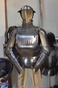 Munition half suit